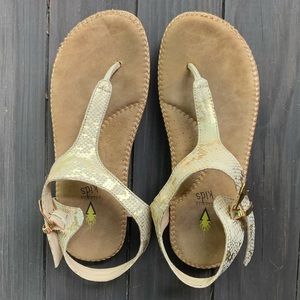 Volatile Kids Amelie Sandal - size 3